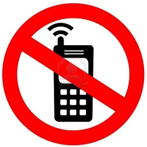 Ban on cell phone usage during school hours. Photo Courtesy by http://thattechchick.com/ntsb-wants-to-ban-cell-phone-use-while-driving/ 